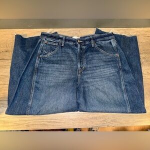 Universal Thread High Rise Barrel Jeans